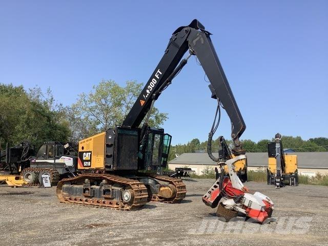 CAT 521B Houtklover