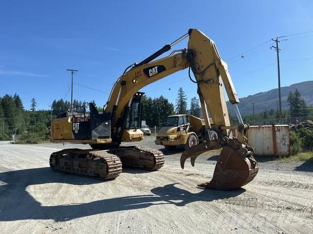 CAT 568 Rupsgraafmachines