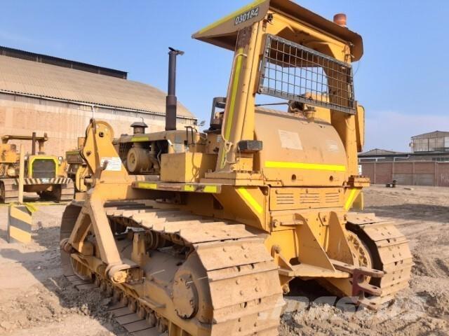 CAT 572E Pijpenleggers