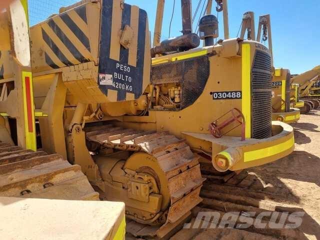 CAT 583K Pijpenleggers