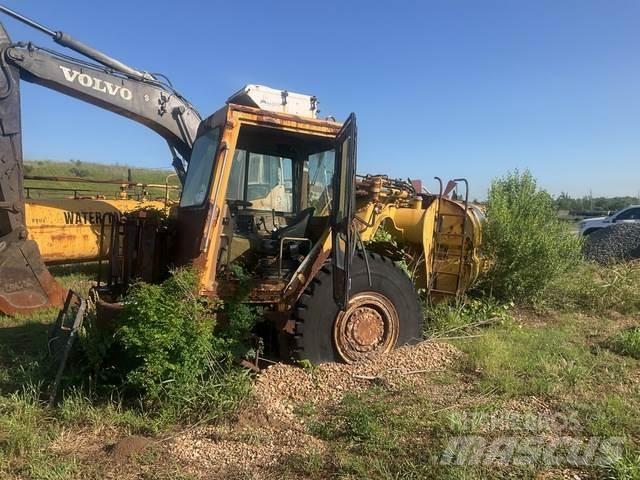 CAT 613C Water tankwagens