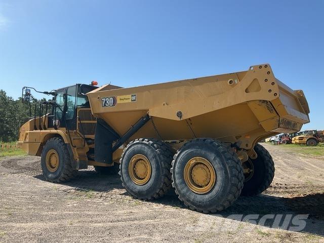 CAT 730 Knik dumptrucks