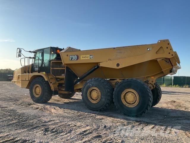 CAT 730 Knik dumptrucks