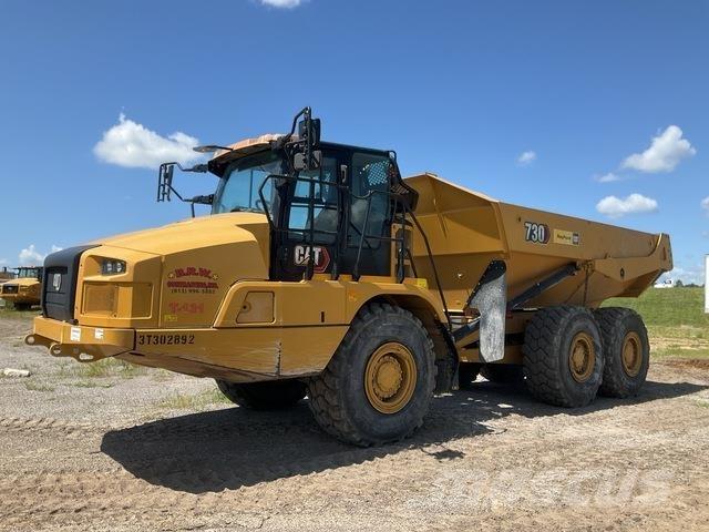 CAT 730 Knik dumptrucks
