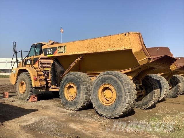 CAT 740 Knik dumptrucks