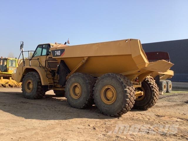 CAT 740 Knik dumptrucks
