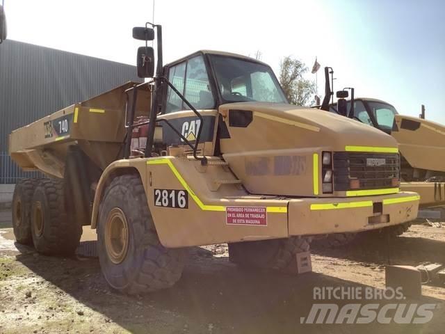 CAT 740 Knik dumptrucks