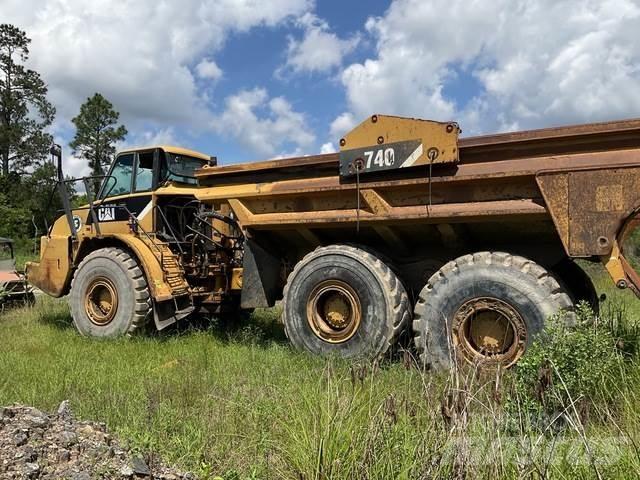 CAT 740 Knik dumptrucks