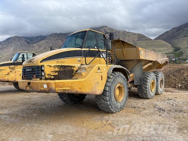 CAT 740 Knik dumptrucks