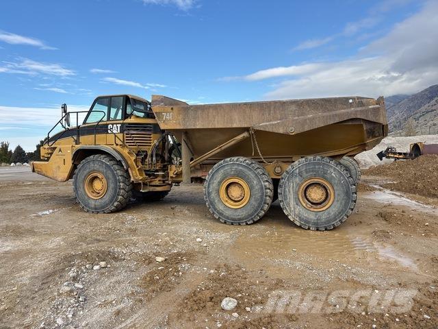 CAT 740 Knik dumptrucks