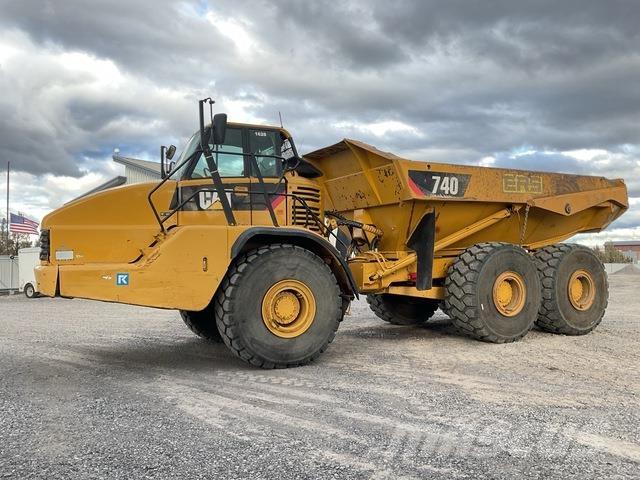 CAT 740 Knik dumptrucks