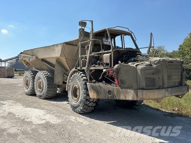 CAT 740B Knik dumptrucks