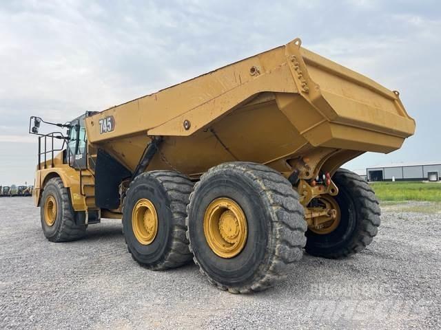 CAT 745 Knik dumptrucks