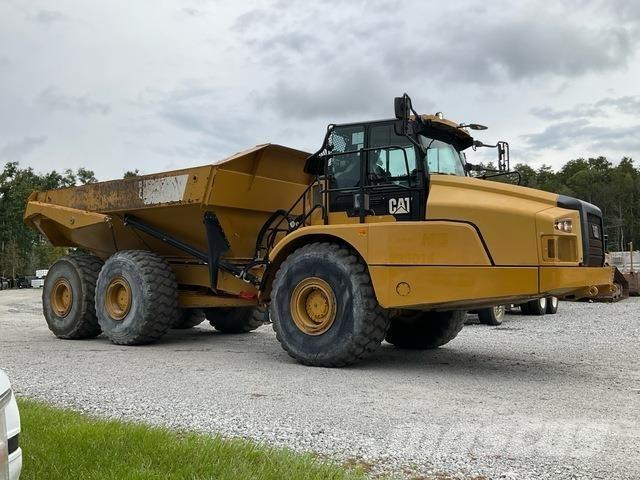 CAT 745 Knik dumptrucks