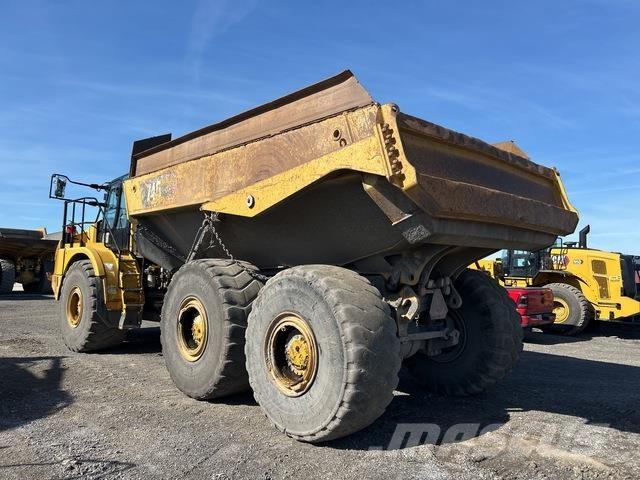 CAT 745 Knik dumptrucks