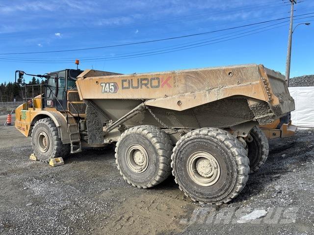 CAT 745-04 Knik dumptrucks