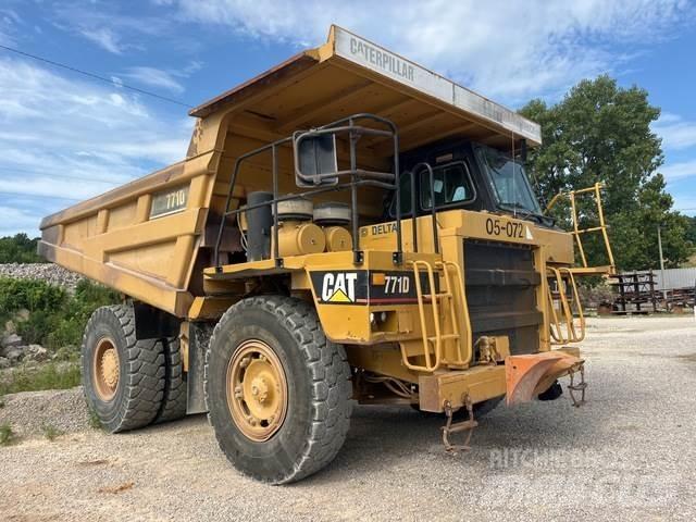 CAT 771D Knik dumptrucks