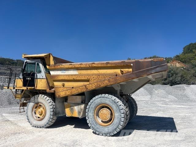 CAT 771D Knik dumptrucks