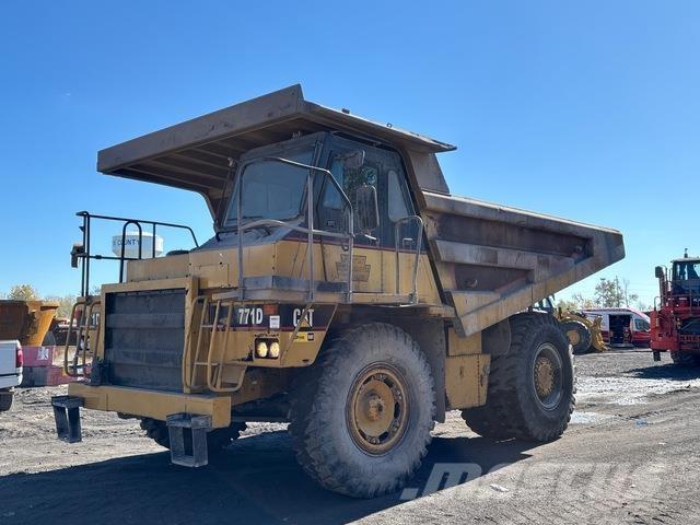 CAT 771D Knik dumptrucks