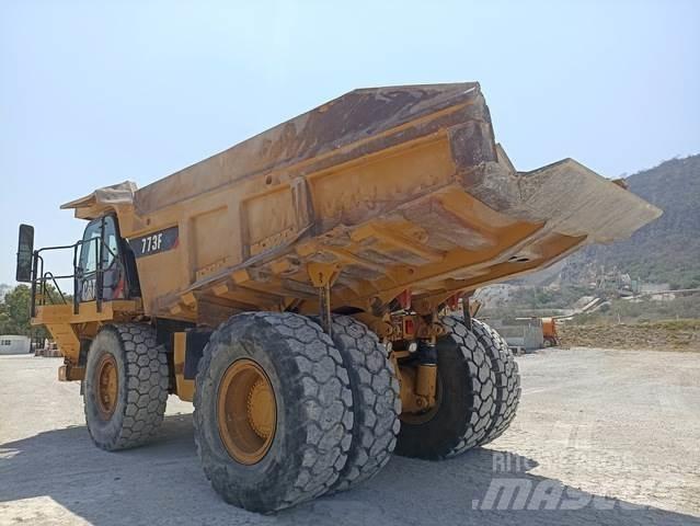 CAT 773F Knik dumptrucks