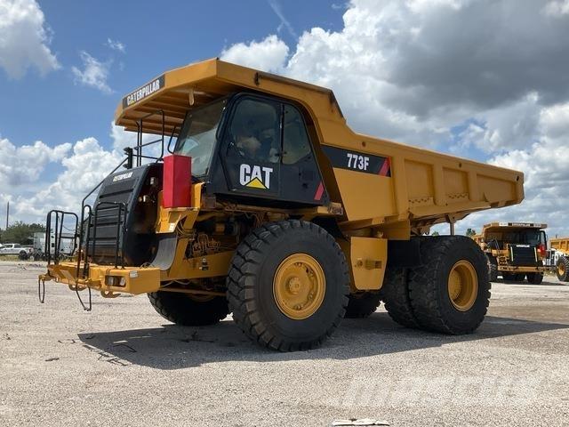 CAT 773F Knik dumptrucks