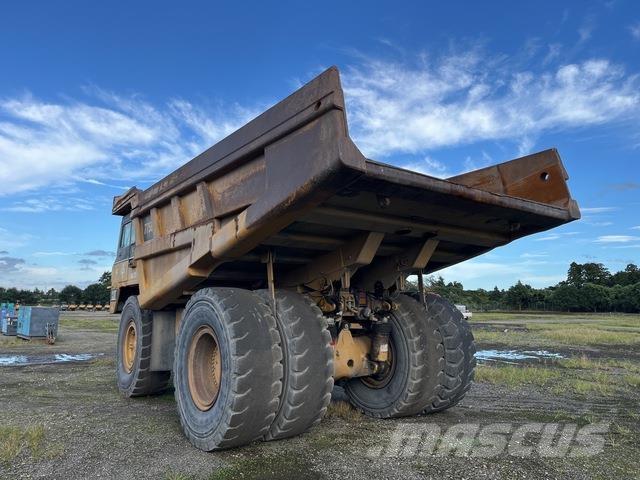 CAT 775D Knik dumptrucks
