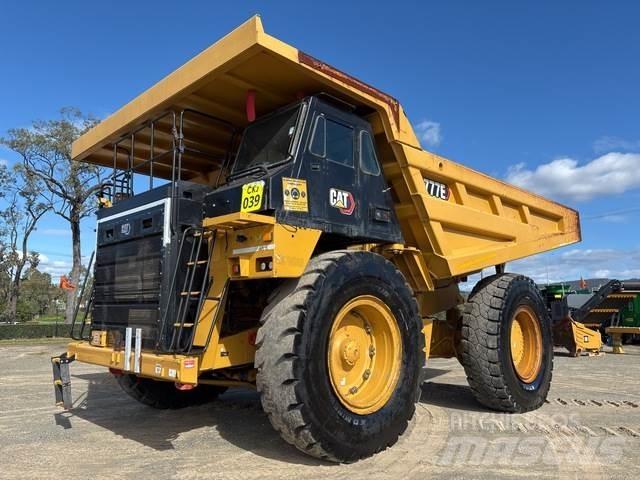 CAT 777 Knik dumptrucks
