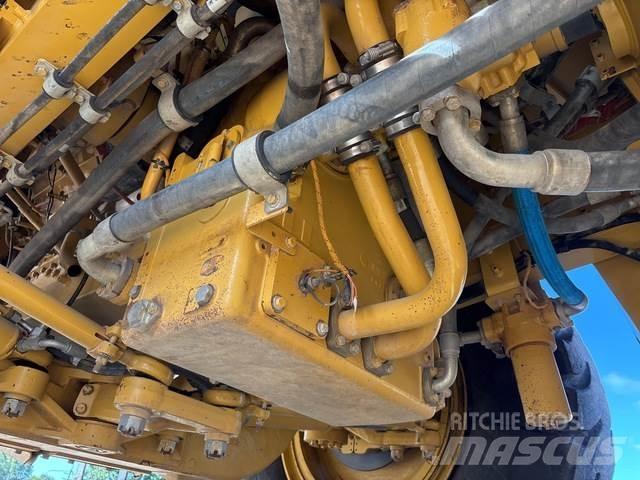 CAT 777 Knik dumptrucks