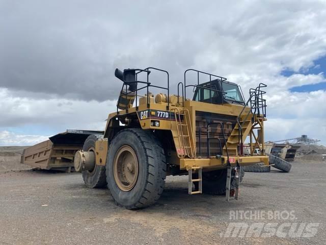 CAT 777D Knik dumptrucks