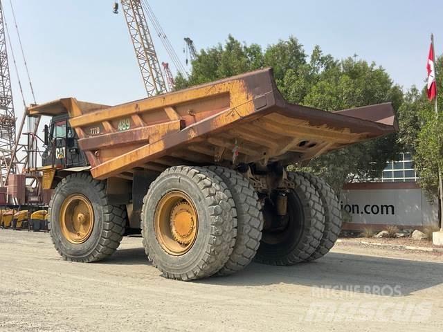 CAT 777D Knik dumptrucks