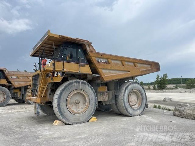 CAT 777D Knik dumptrucks