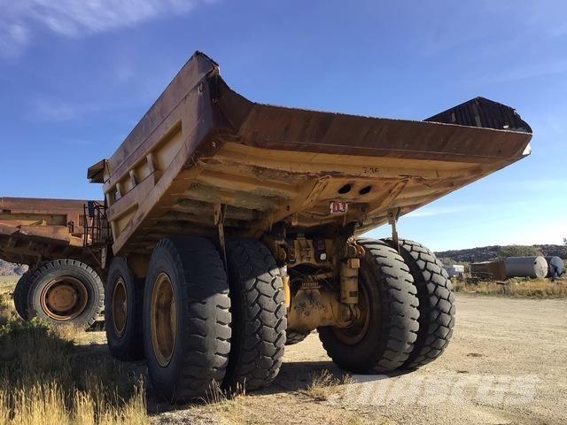 CAT 777D Knik dumptrucks