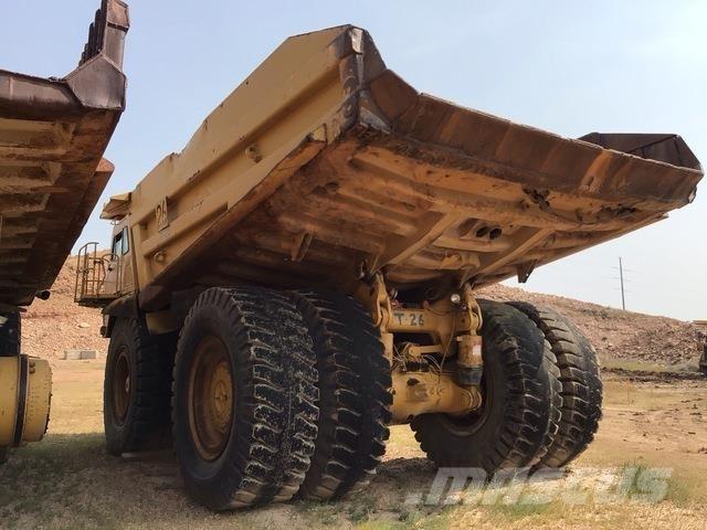 CAT 785 Knik dumptrucks