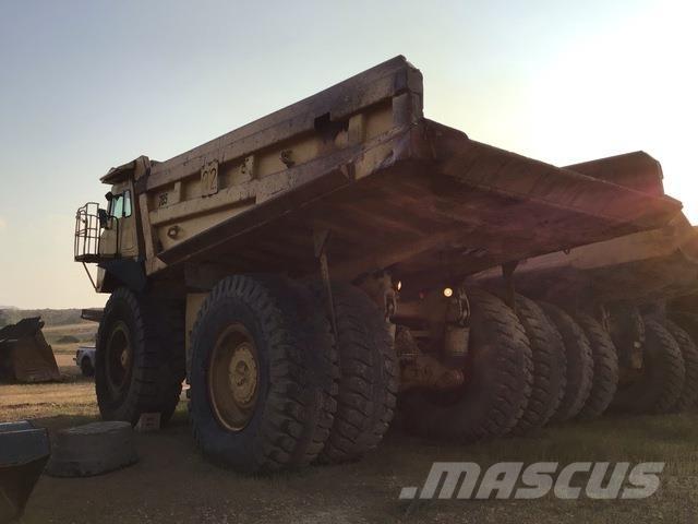 CAT 785 Knik dumptrucks