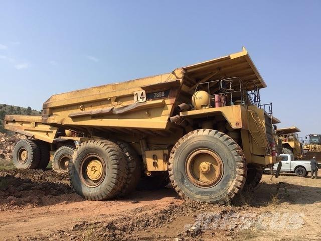 CAT 785B Knik dumptrucks