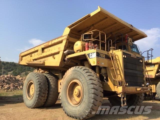 CAT 785B Knik dumptrucks