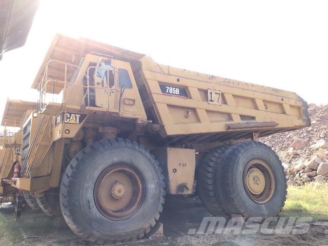 CAT 785B Knik dumptrucks