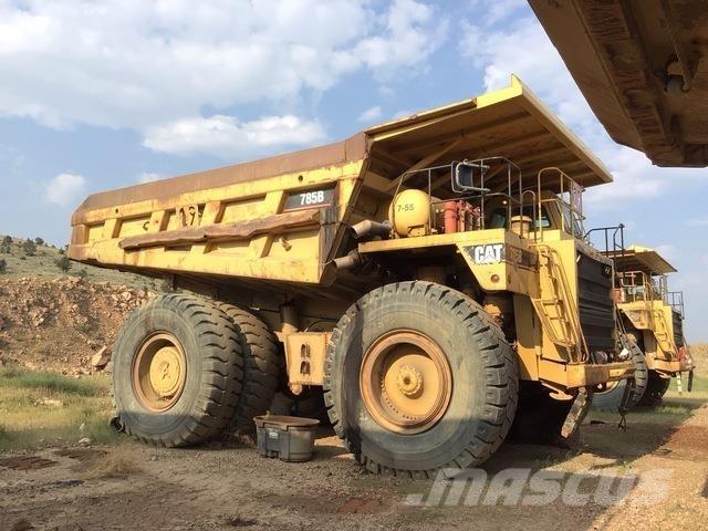 CAT 785B Knik dumptrucks