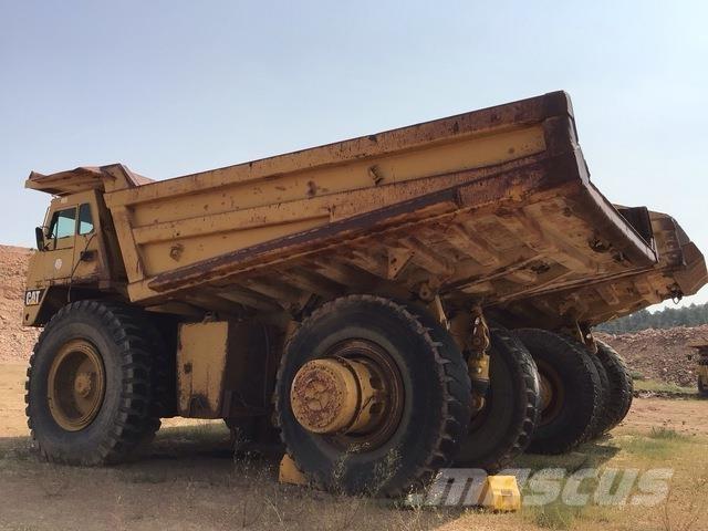 CAT 785B Knik dumptrucks