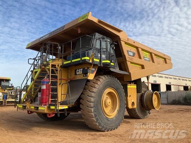 CAT 785D Knik dumptrucks
