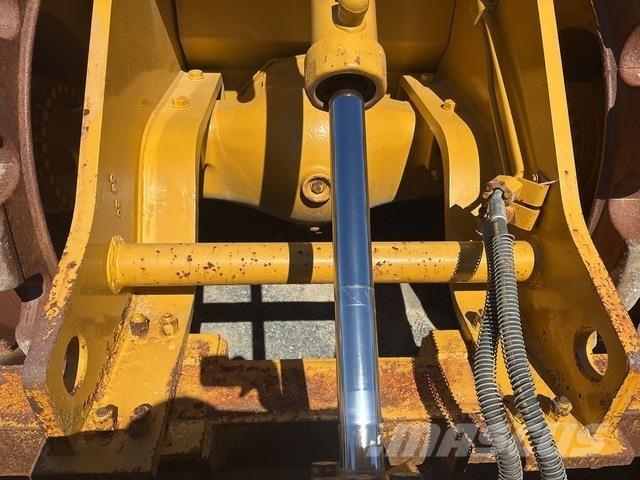 CAT 825H Grondverdichtingsmachines