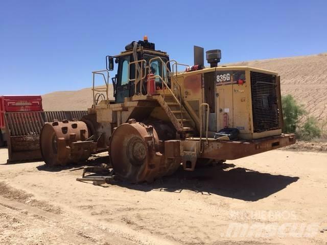 CAT 836G Grondverdichtingsmachines