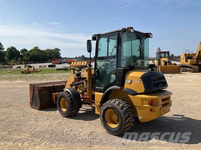 CAT 903D Wielladers
