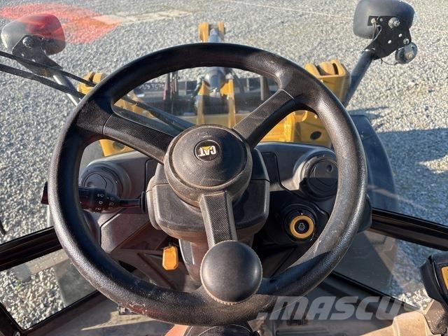CAT 906 Wielladers