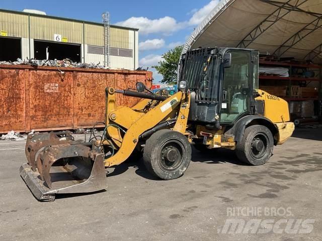 CAT 906H Wielladers