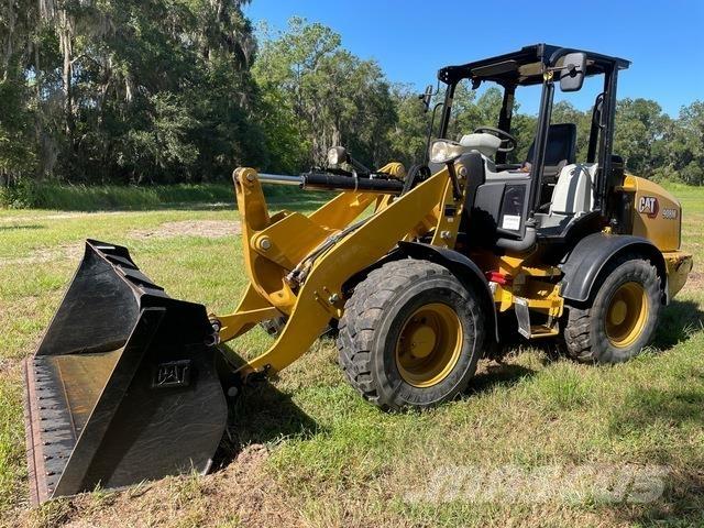 CAT 908M Wielladers