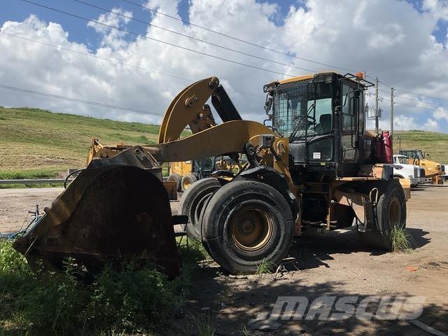CAT 930M Wielladers