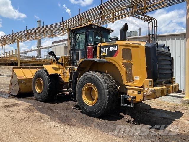CAT 966M Wielladers