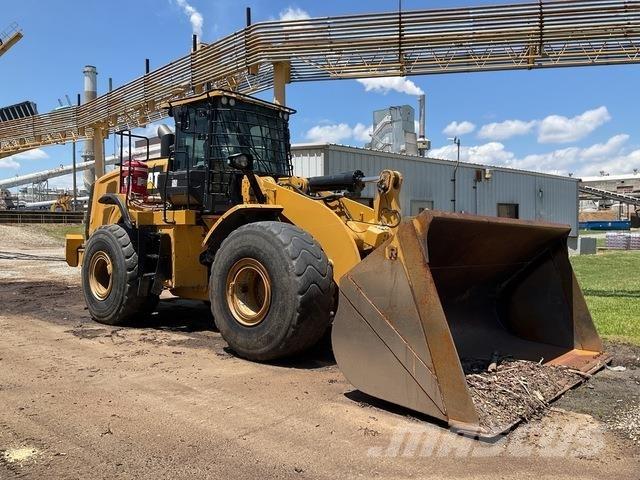 CAT 966M Wielladers