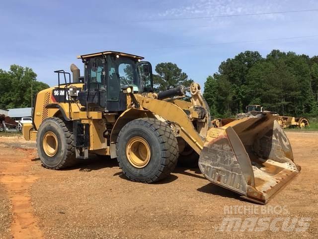 CAT 966M Wielladers